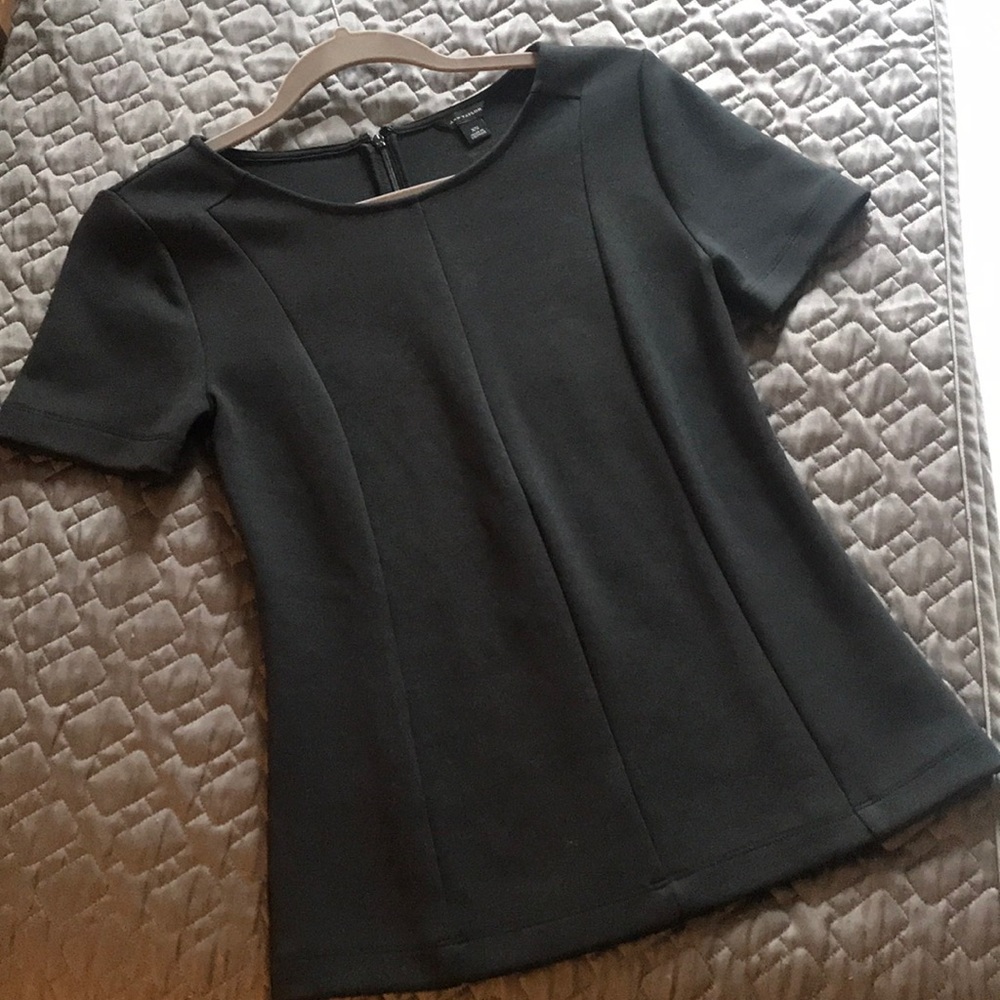 Ann Taylor Pointe Knit Top